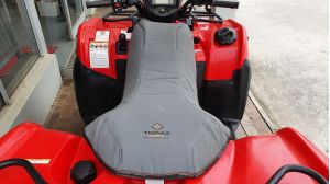 SUZUK KINGQUAD  from 2008 onwards.  Heavy Duty ALL in ONE PADDED Seat and Tank Cover
