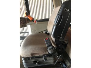 CONFIRM your seat by comparing it with the seats in the images, these seats are used in a wide variety of machines, they may be upholstered in either by cloth or vinyl.
Machines including: New Holland SP Windrower, Case IH Headers, Case IH Tractors, Cat Backhoe Loaders, Macdon SP Windrower
-2