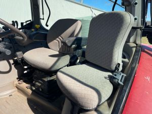 Black Duck™ Canvas Seat Covers offer maximum seat protection for your CASE IH TRACTORS, we offer colour selection, the largest range & the best prices in Australia!