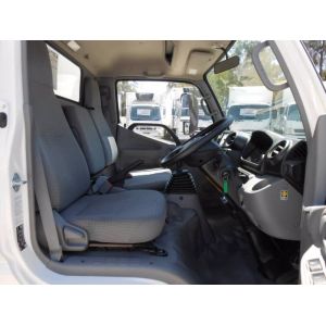 lack Duck Seat Covers  Hino 300 Series Single Standard Cab 616 IFS