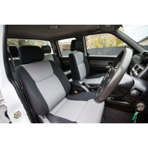 Black Duck Covers Nissan Navara ST-R Front Seats.