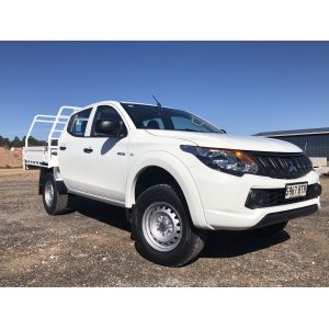 Black Duck™ Canvas & 4ELEMENTS Seat Covers Mitsubishi Triton MQ GLX and GLS Dual Cab.