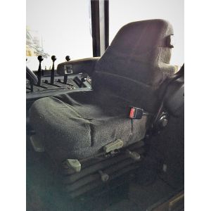 Black Duck Seat Covers offer maximum seat protection to your Cat CHALLENGER D & E Series Ag Tractors Operator seat only.