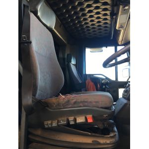 Driver Bucket with RHS Seatbelt and LHS Armrest provision Iveco Powerstar 7700 Black Duck™ Canvas Covers
