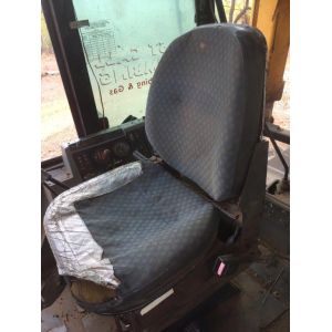 KAB 301 Driver Lowback Bucket no Headrest Black Duck® SeatCovers