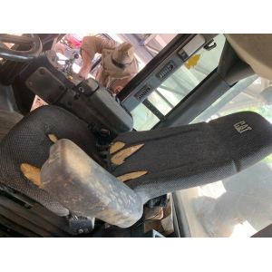 Black Duck™ Canvas Seat Covers offer maximum seat protection for your CATERPILLAR ARTICULATED H SERIES LOADERS
