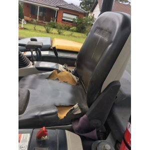 Black Duck Seat Covers KOMATSU MINI EXCAVATORS PC18MR2 & MR3, PC20MR2, PC27MR2 & MR3, PC30MR2 & MR3, PC35MR2 & MR3, PC40MR2, PC45MR3, PC50MR2, PC55MR3 KMEX side view