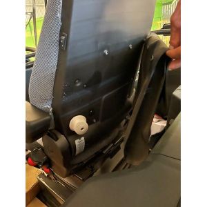 Miller Canvas is one of Australia's leading online retailers of Black Duck® SeatCovers for LIUGONG LOADERS 835, 842, 856 Artic Loaders fitted with a GRAMMER MSG722.