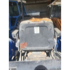 Black Duck™ SeatCovers offer maximum seat protection for your NEW HOLLAND TRACTORS TD60D, TD70D, TD80D, TD90D, TD95D