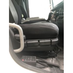 NISSAN UD CONDOR TRUCK - BLACK DUCK®SEATCOVERS
