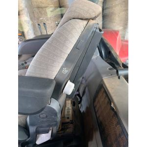 Miller Canvas are one of Australia's leading online retailers of Black Duck seat covers for CASE IH TRACTORS Maxxum MXU.