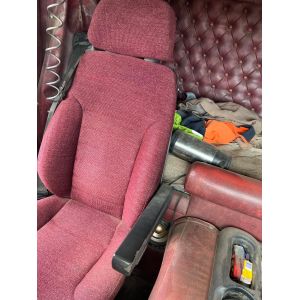 Driver Bucket with RHS Seatbelt and LHS Armrest provision ISRI 6800/337 Black Duck™ Canvas Covers