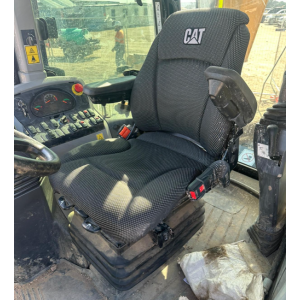Black Duck Canvas Seat Covers - Provide the BEST HEAVY DUTY COMMERCIAL GRADE PROTECTION to the seat in selected various CATERPILLAR BACKHOE LOADERS.
