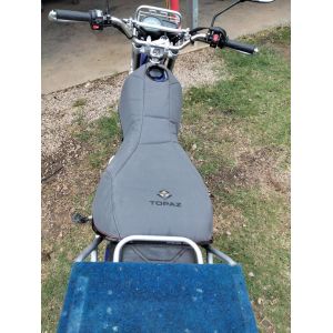 Australian Made ALL-IN-ONE Padded Canvas - Seat and Tank Cover to suit YAMAHA AG 125 from 2017 onward.