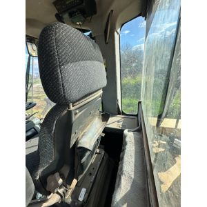 Black Duck Canvas Seat Covers and Black Duck  4Elements Seat Covers offer maximum commercial-grade protection to the seats in your CATERPILLAR GRADERS and CATERPILLAR DOZERS