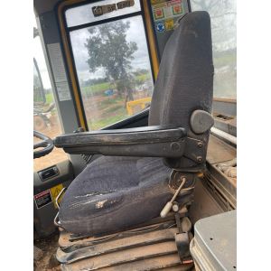 Black Duck seat covers for KAWASAKI ARTIC LOADERS 65TMV-2, 65ZV-2, 70ZV-2, 80ZV-2, 85ZV-2.