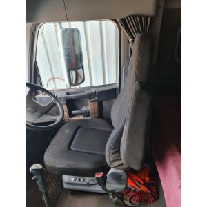 Black Duck® SeatCovers offer maximum seat protection for your FREIGHTLINER.