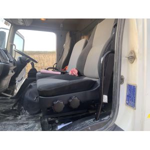BLACK DUCK 4ELEMENTS or CANVAS SEAT COVERS offer maximum seat protection for your HINO 500 Series SINGLE CAB CAB - FG/FL/FM/GH/GT ONL