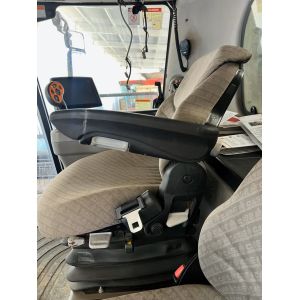 Black Duck™ Canvas Seat Covers offer maximum seat protection for your 2004 - 2008 | AFX 7010 / 8010 CASE IH HEADERS