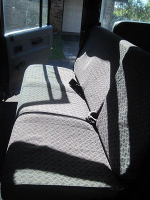 Black Duck Seat Covers Landrover Defender Extreme Rear Bench Seat.