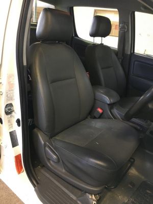 Be sure you fit Black Duck Canvas or Black Duck Denim Seat Covers suitable for Toyota Hilux Workmate or SR Single, X-TRA & Dual Cabs tey are the Duck's Nuts in Seat Covers.
