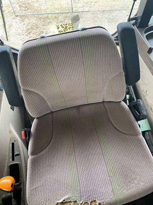 Black Duck™ Canvas Seat Covers offer maximum seat protection for your JOHN DEERE 6000-20 series TRACTORS