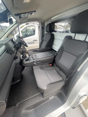 Miller Canvas is one of Australia's leading online retailers of Black Duck Canvas and Black Duck 4Elements Seat Covers to fit Renault Trafic Vans X82 with seat-fitted airbags.