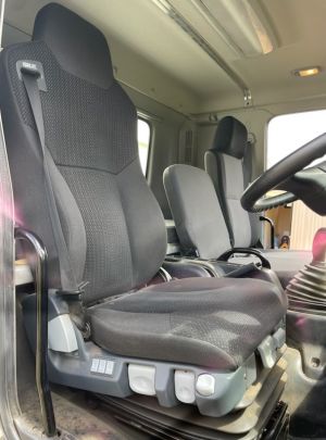 Black Duck® Canvas Seat Covers offer the VERY BEST, COMERCIAL GRADE PROTECTION for the seats in your HINO 500 Series FG, GH & FM with AUTOMATIC  TRANSMISSION