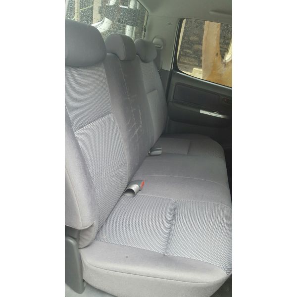 BLACK DUCK SEAT COVERS suitable for TOYOTA HILUX WORKMATE/SR SINGLE CAB
